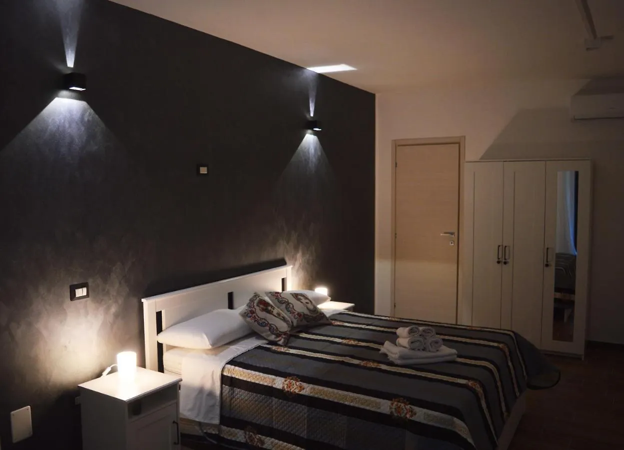 La Jacaranda Rooms Taormina