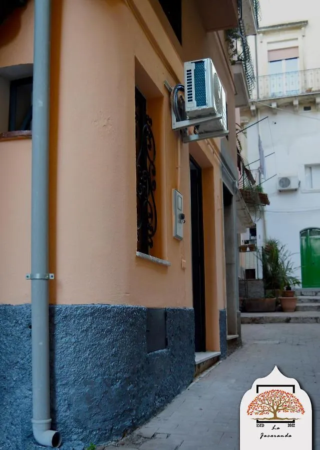 La Jacaranda Rooms Taormina Guest house
